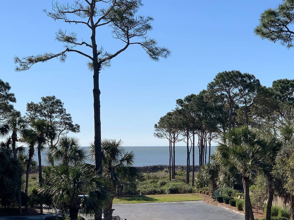 Flip Flop Paradise-Steps to the Sand! Free Bikes - Hilton Head Island