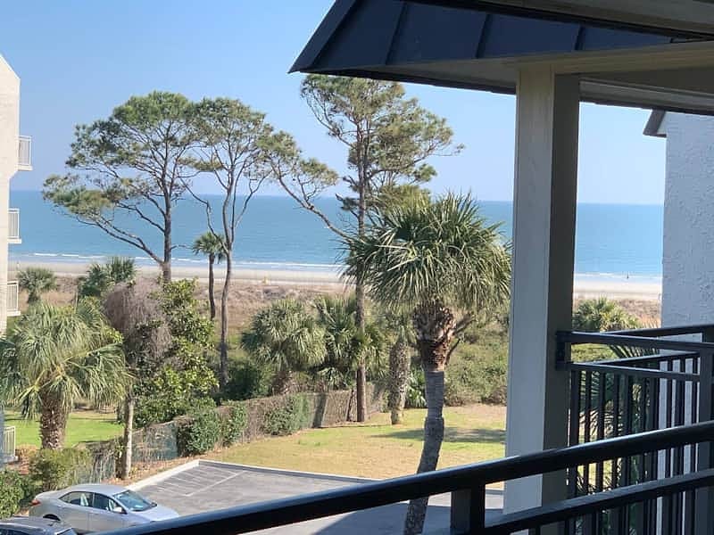 Good Times and Tan Lines!-Central air, free bikes! - Hilton Head Island
