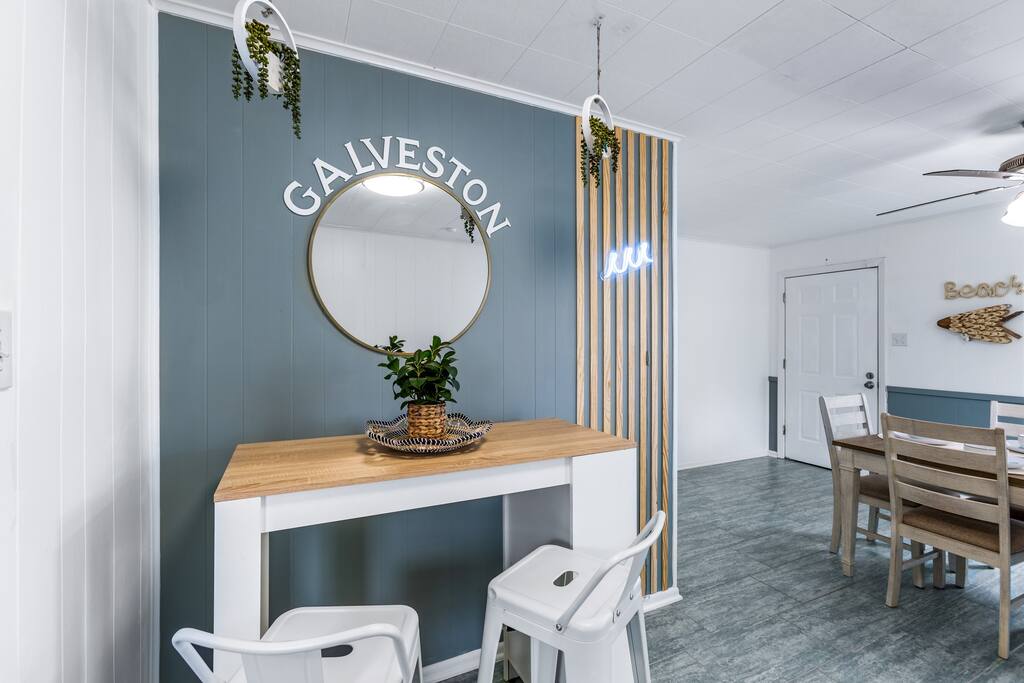 Plenty of seating in the dining room for the family to have a meal together or play some games!