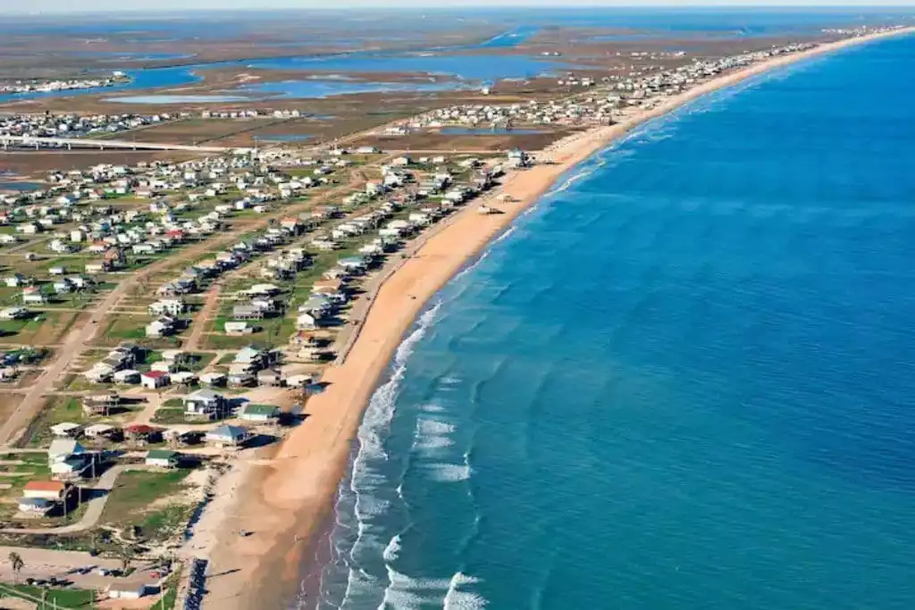 Seabreeze Sueños ※ Surfside Abode a Walk to Beach - Surfside Beach