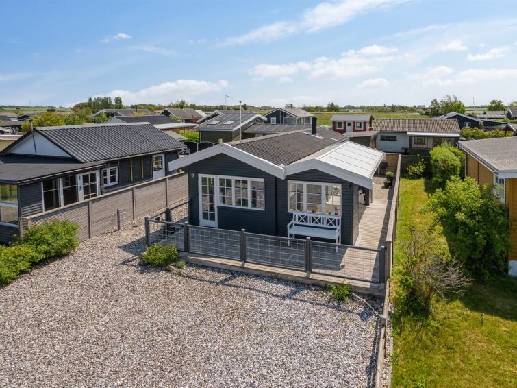 sazur-75m-from-the-sea/