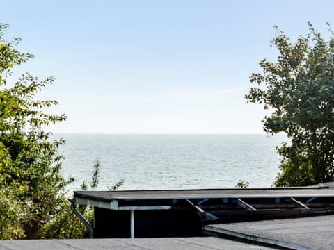 "Ilkka" - 175m from the sea