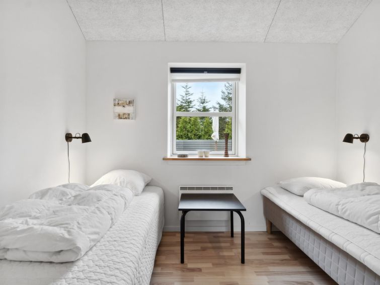 ljupco-500m-to-the-fjord/