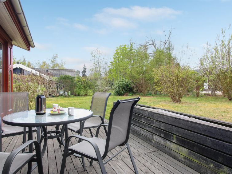 brimi-450m-from-the-sea/