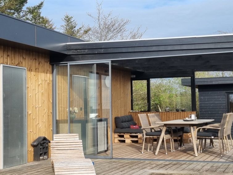 lefke-400m-to-the-fjord/