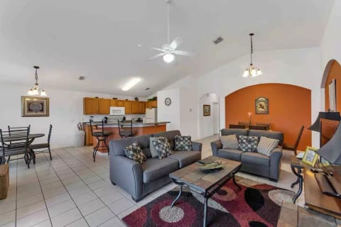 Disney Area Attractive house with private pool