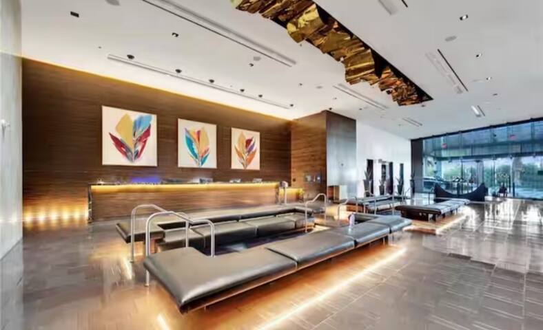 Luxe Studio  | Balcony Strip View  | No Resort Fee