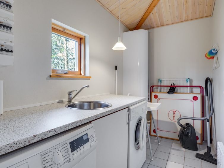 absalon-29km-from-the-sea/