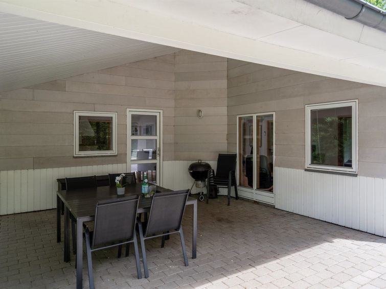 absalon-29km-from-the-sea/