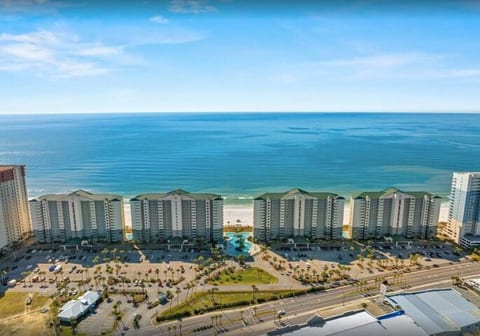 Huge resort with 1300 feet of private beach and low density towers