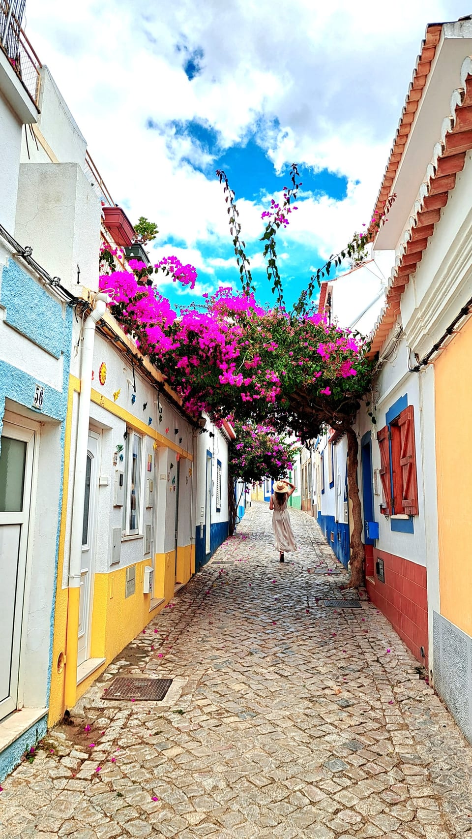 Stroll through Ferragudo