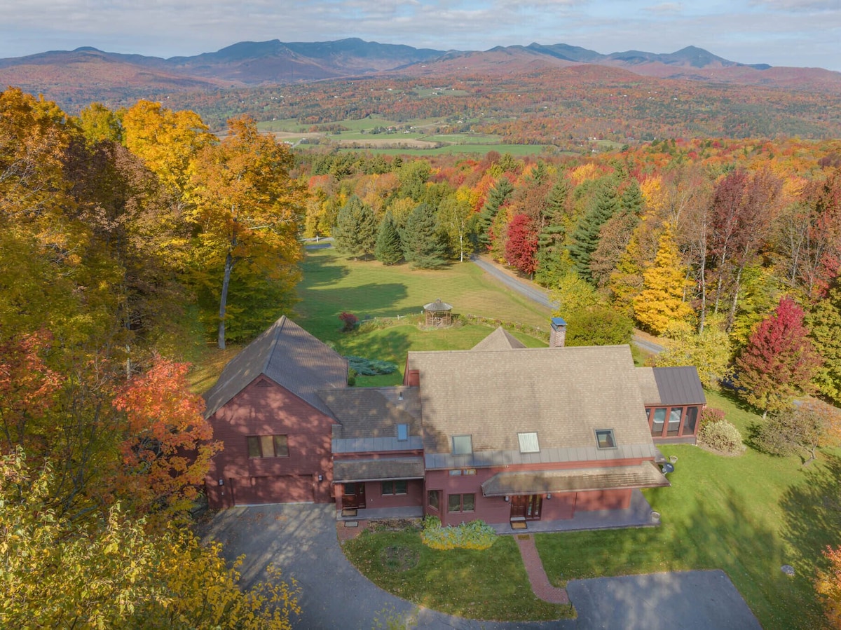 Enjoy a unique view of both the mountain tops and valley. Enjoy a unique view of both the mountain tops and valley. - Modern Retreat ~ Stunning Mountain View ~ Hot Tub! - Stowe