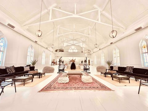 The White Bohemian Mansion Atlanta Sleeps 35+