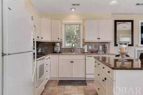 Coastal Cottage, private pool, resort community