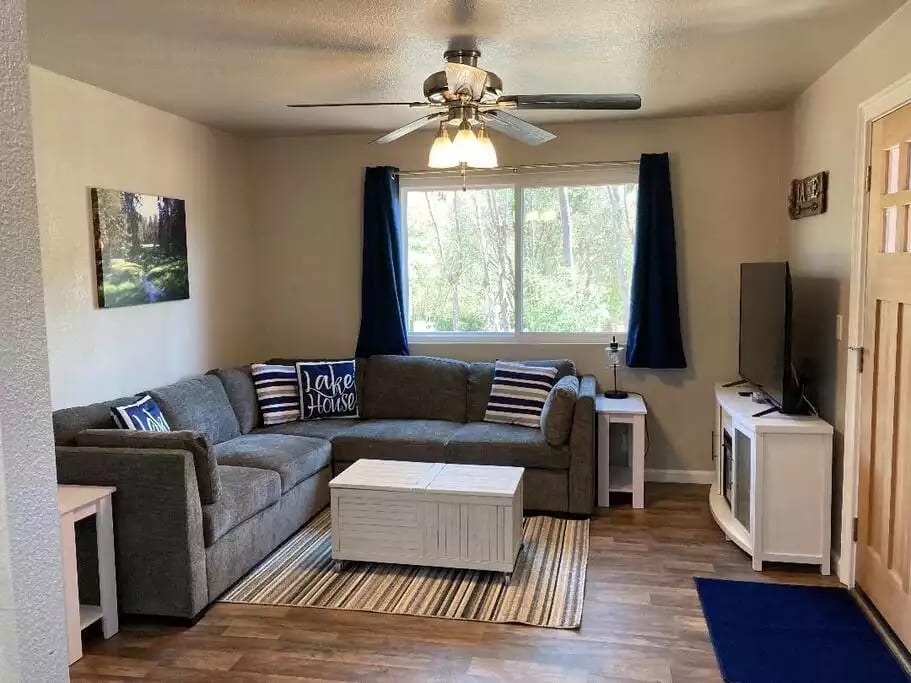 3R Lake House Suite - Three Rivers