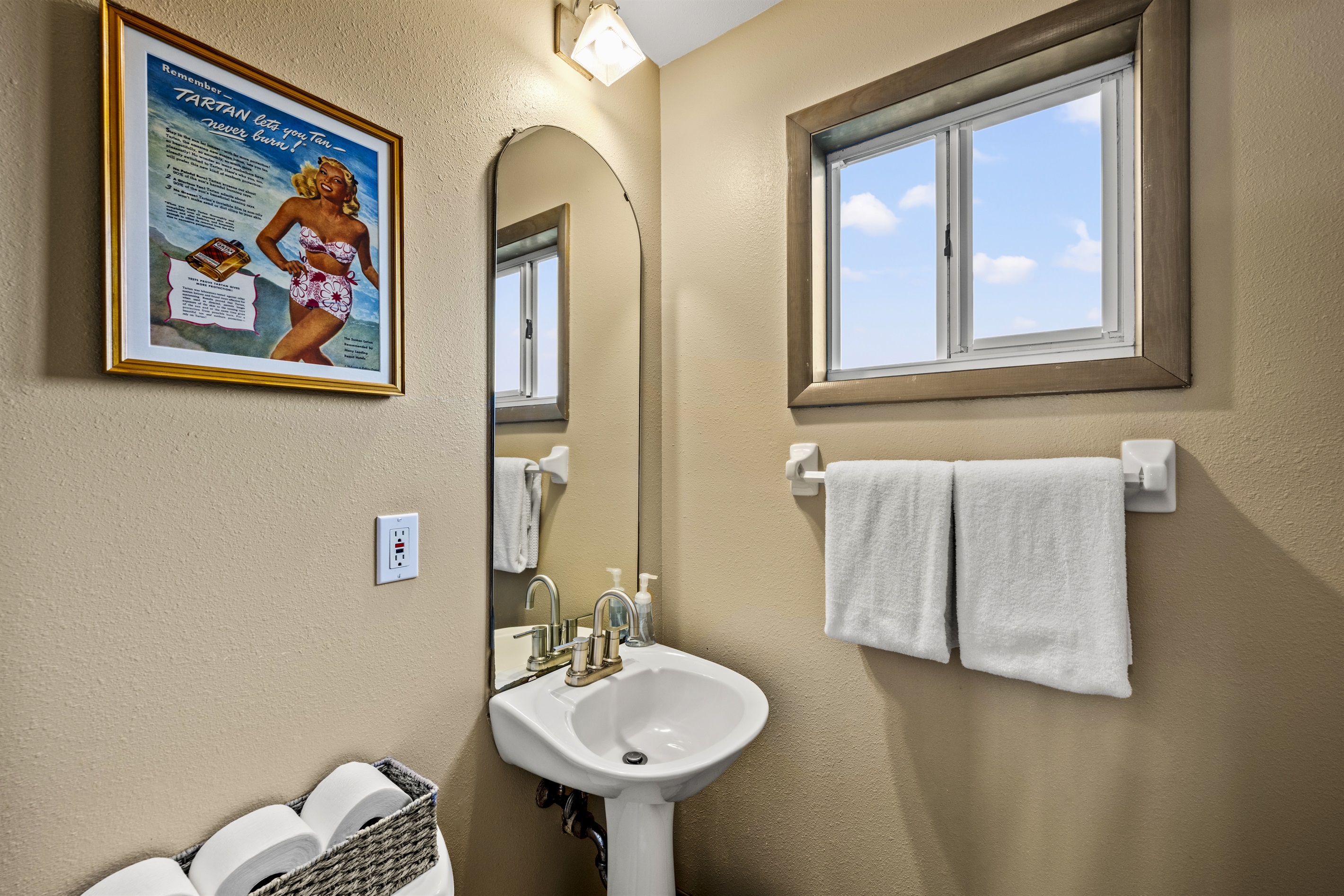 The luxurious yet functional bathroom is spacious, decorated with gorgeous materials, stylish accent details and filled with light. The luxurious yet functional bathroom is spacious, decorated with gorgeous materials, stylish accent details and filled with light. - Family Beachfront Oasis - Eastpoint