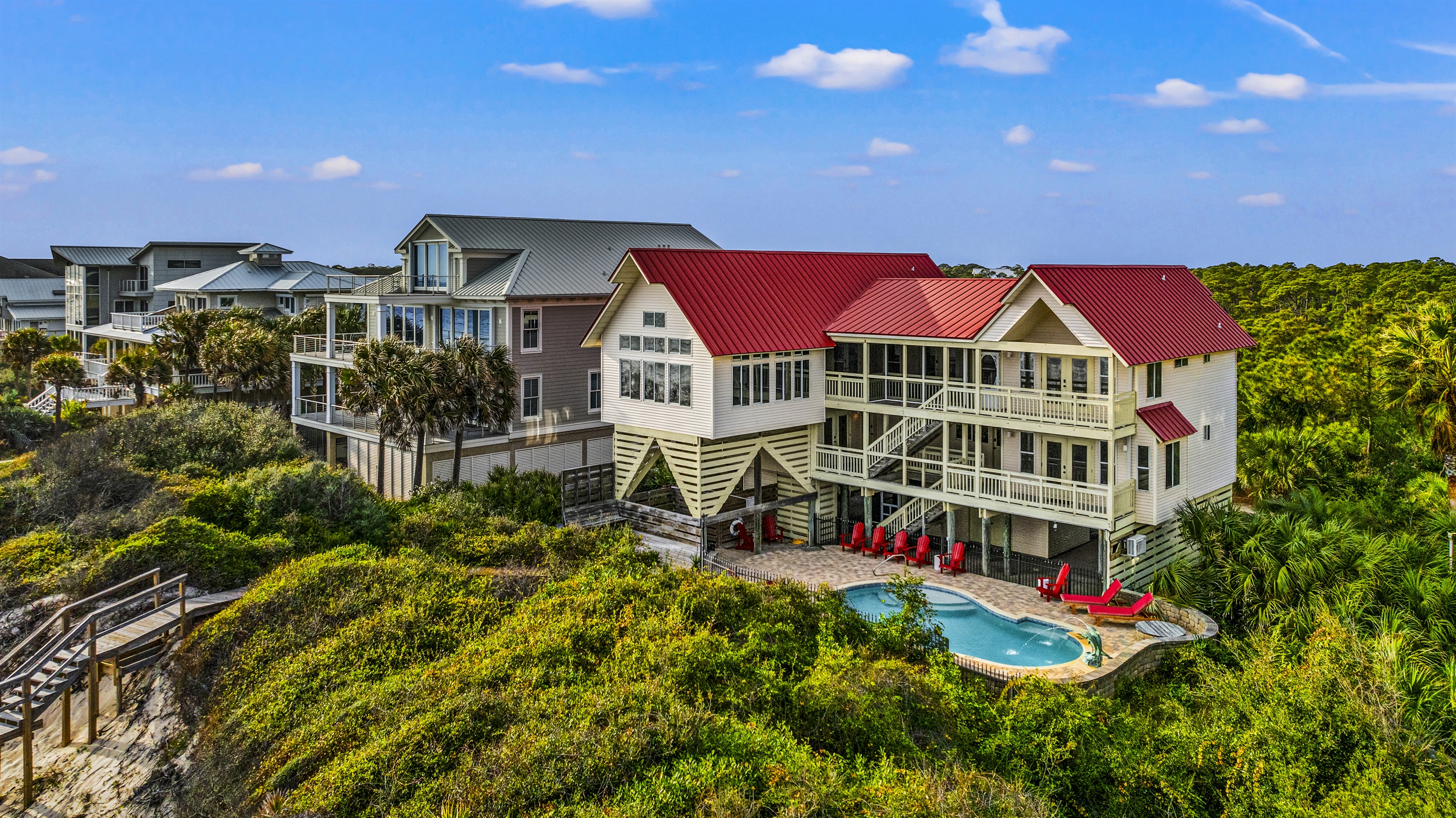 Steps from the beach. Steps from the beach. - Family Beachfront Oasis - Eastpoint