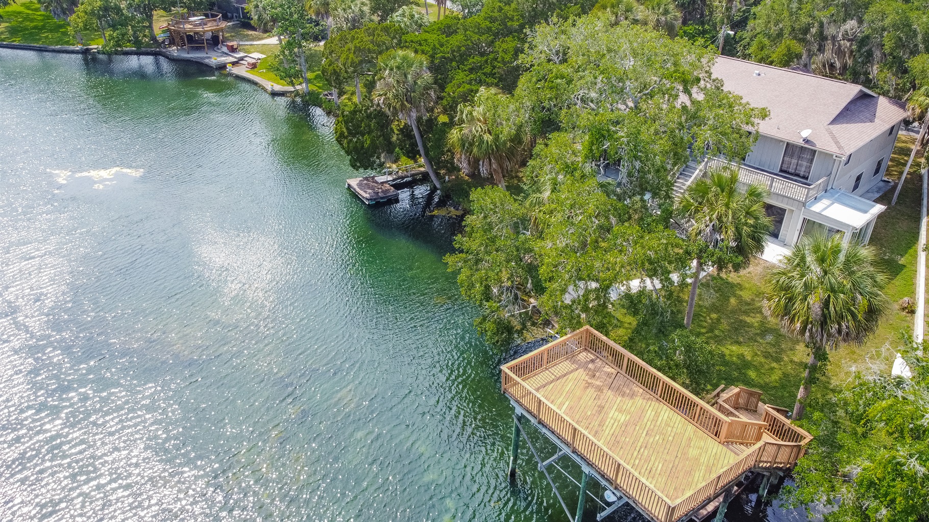 kings-bay-inlet-front-house-with-5-bedrooms-and-3-bathrooms/