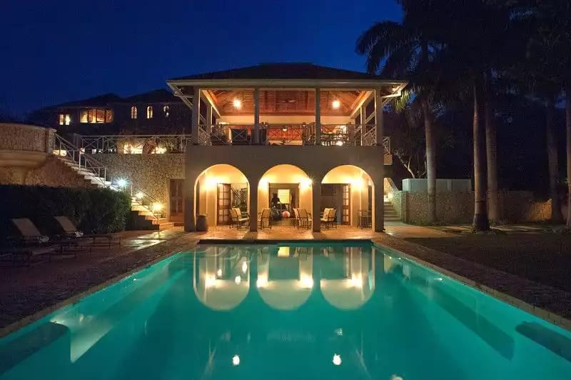 Jus' Paradise - Rose Hall  - Montego Bay
