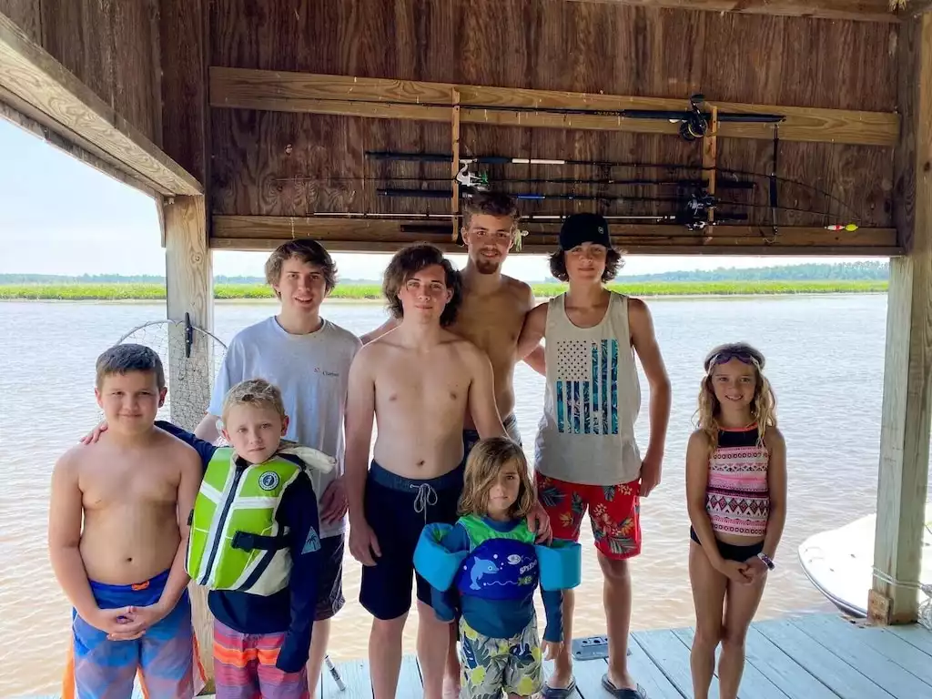 Good times for kiddos of all ages! Good times for kiddos of all ages! - Sunrise Tides - A River Retreat - West Point