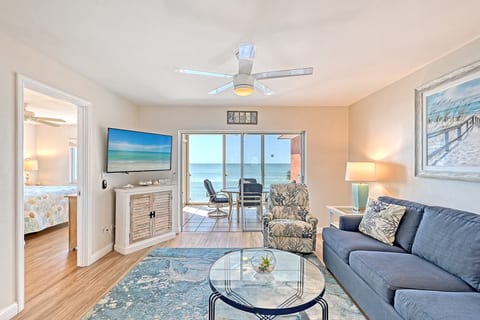 New living room furniture with views!