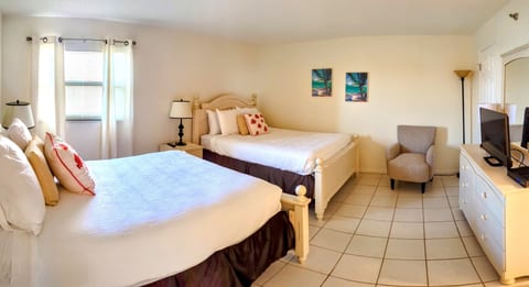 Sea Club Condo #402