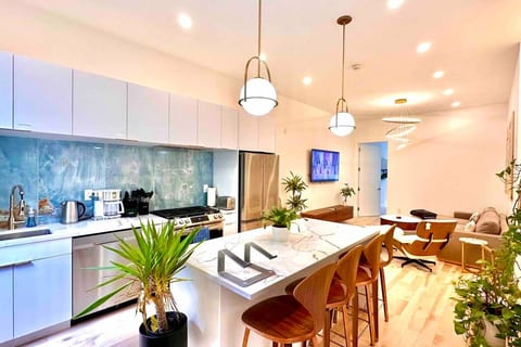 Ultra-Luxury | stylish suite in historic Brooklyn