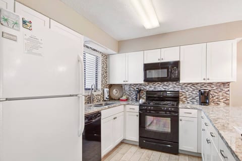 ☀️ 🌴Highlands Haven 3B/2B☀️⛱Sleeps 8☀️🐬11 Pools☀️🏖