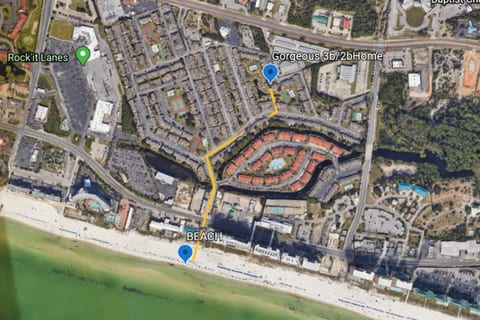 ☀️ 🌴Highlands Haven 3B/2B☀️⛱Sleeps 8☀️🐬11 Pools☀️🏖