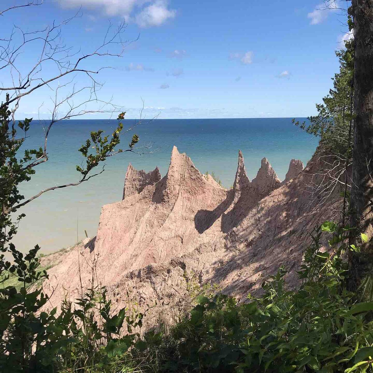 Serene Port Bay Cottage - Wolcott