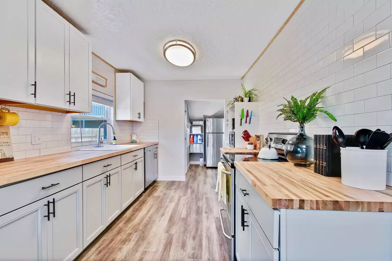 The Cozy Contemporary Cottage Home in Nampa Idaho - Nampa