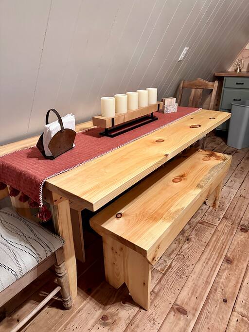 Cozy Woodland A-Frame Cabin — Sleeps 6 Guests