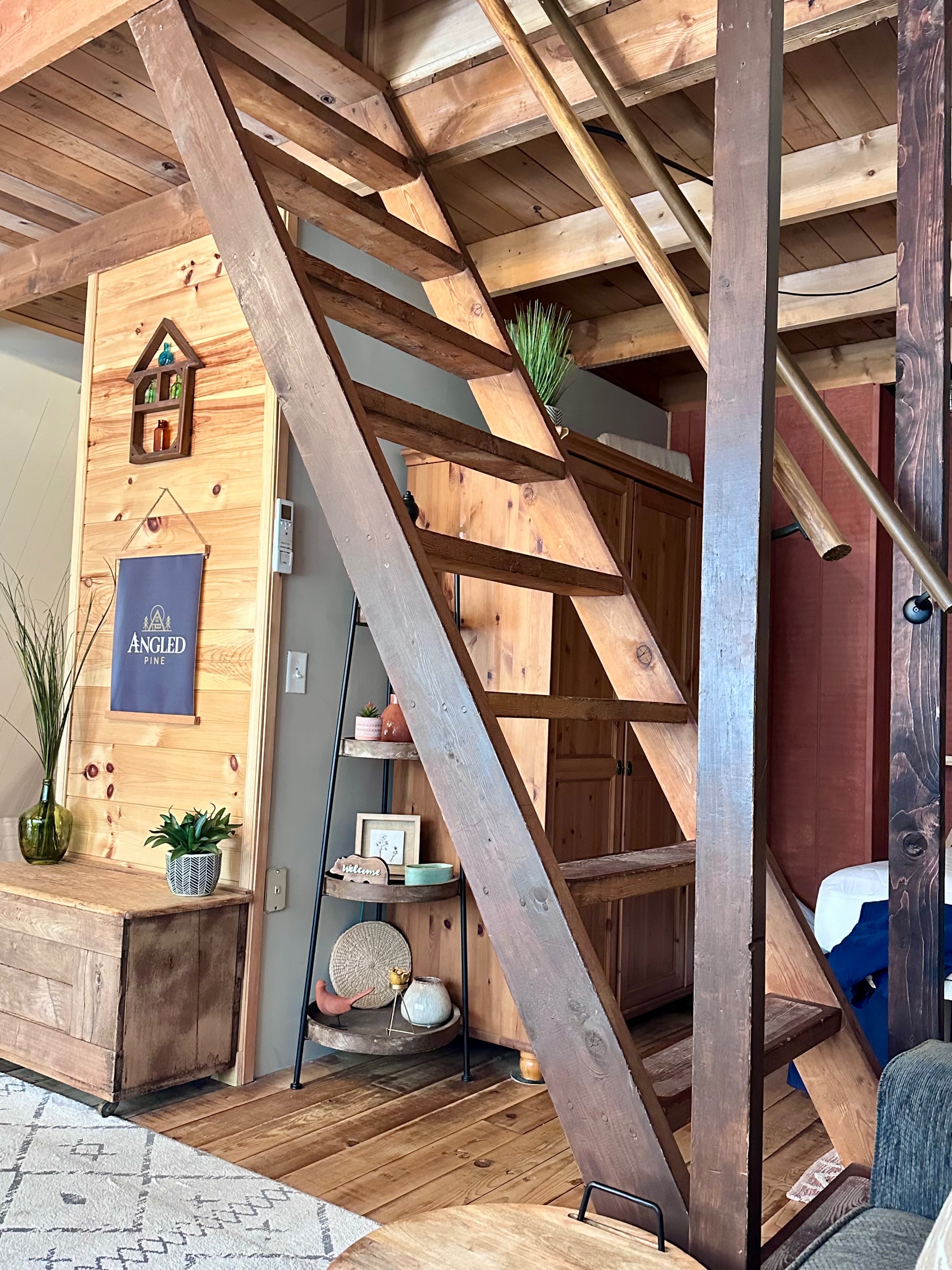 Cozy Woodland A-Frame Cabin — Sleeps 6 Guests