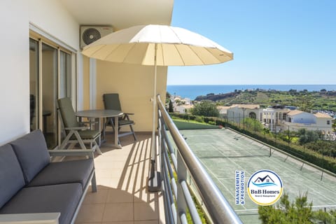 BnB Homes Apartment with Ocean view relax Terrace