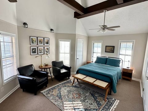 Captain’s Quarters