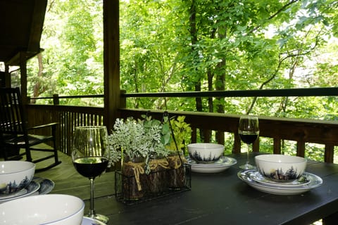 The Cabin, where every meal comes with a side of nature's tranquility!