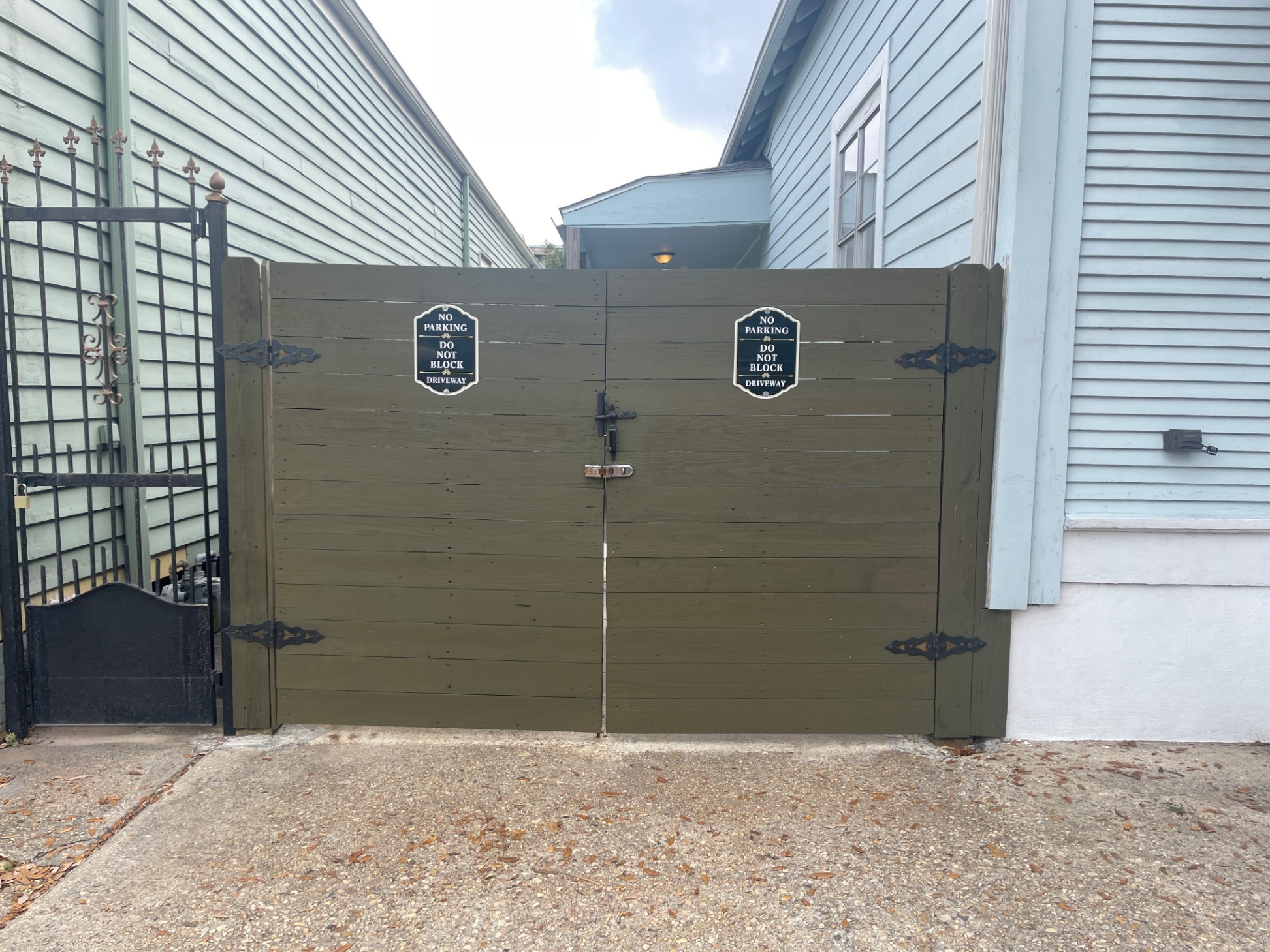 Parking - locked and gated Carport