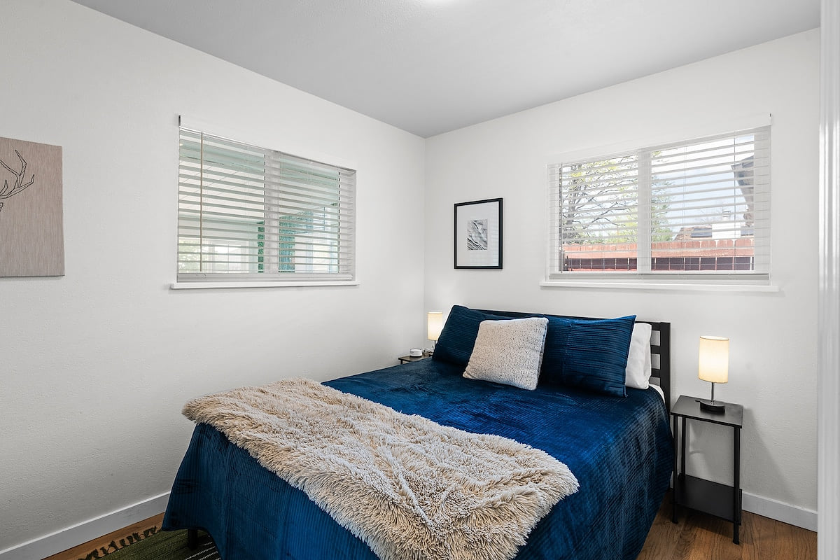 Main floor queen bedroom