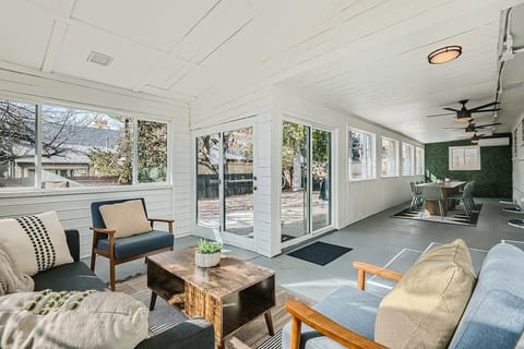 5B-Hot Tub/Fire Pit/Game Rm/Yard-Denver & Boulder