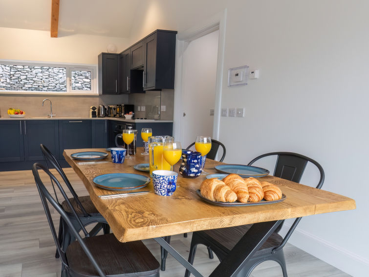 Kitchen / Dining Room - Loch View - Drumnadrochit