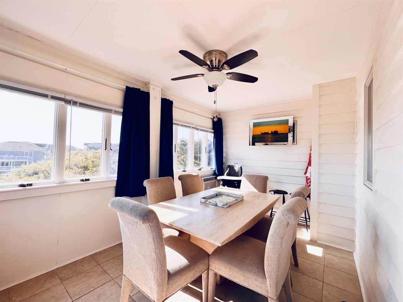 Separate Dining space off the living room 
