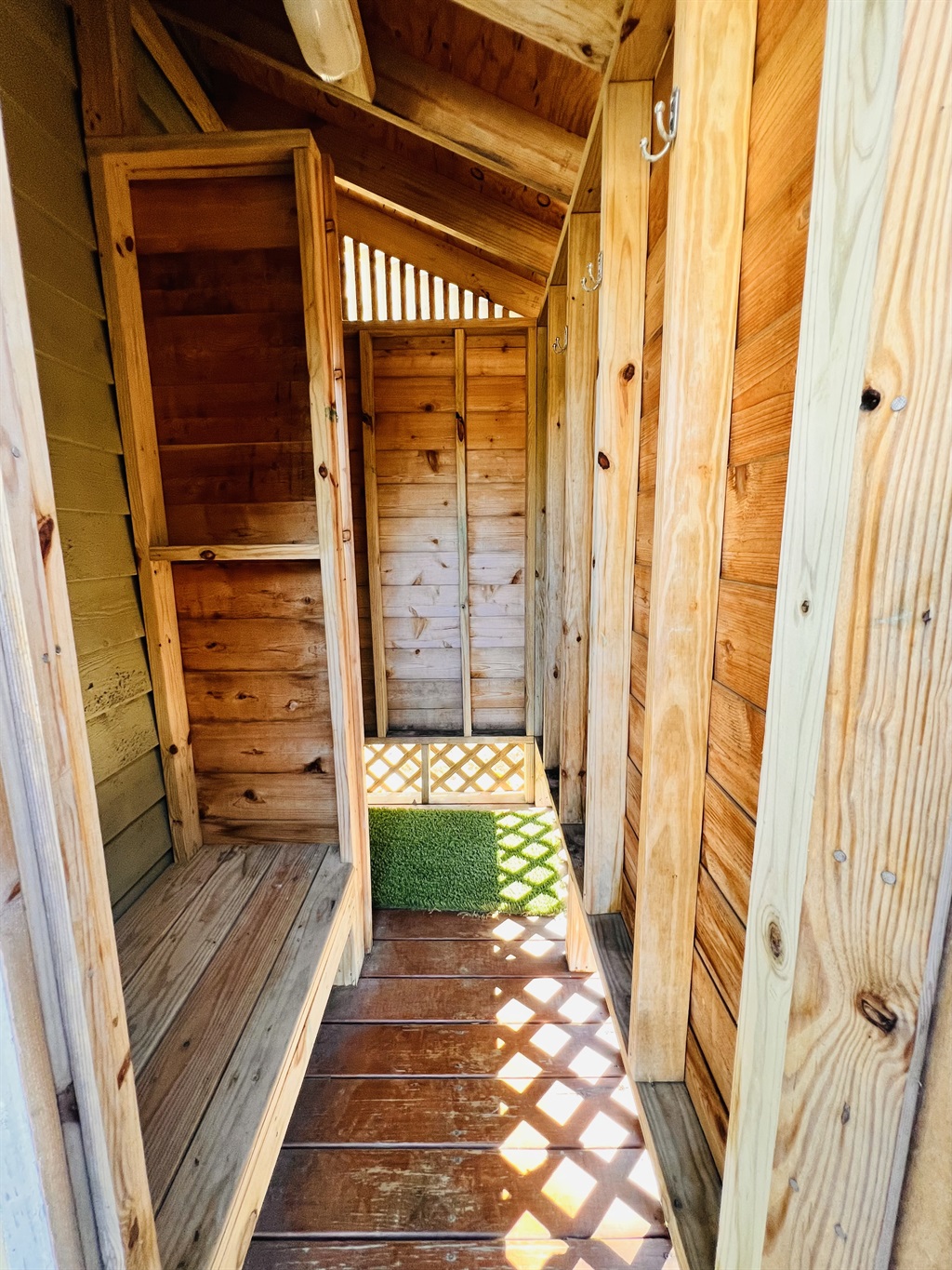 Huge Outdoor Shower, with bench