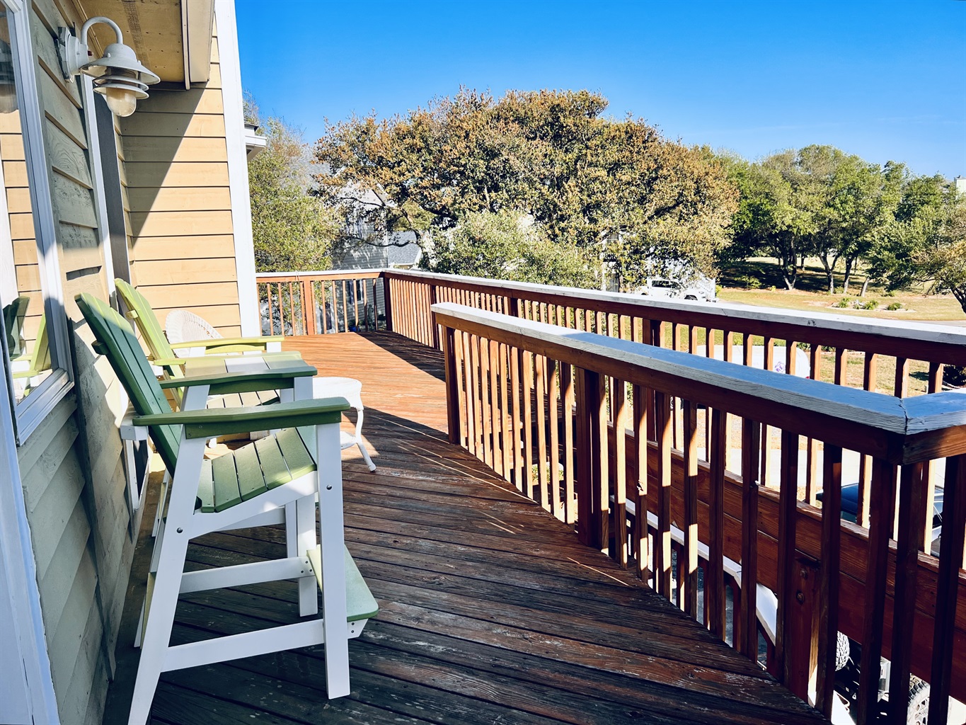 3rd floor deck, stair access, seating