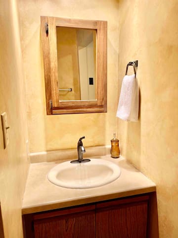 Monthly Rental - Spacious 2 Br w/ Hot Tub