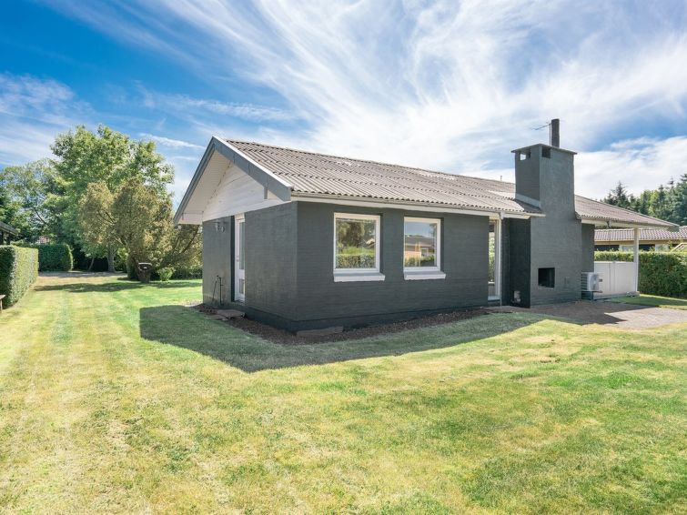 undine-300m-from-the-sea/