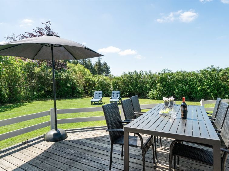 kajana-400m-from-the-sea/