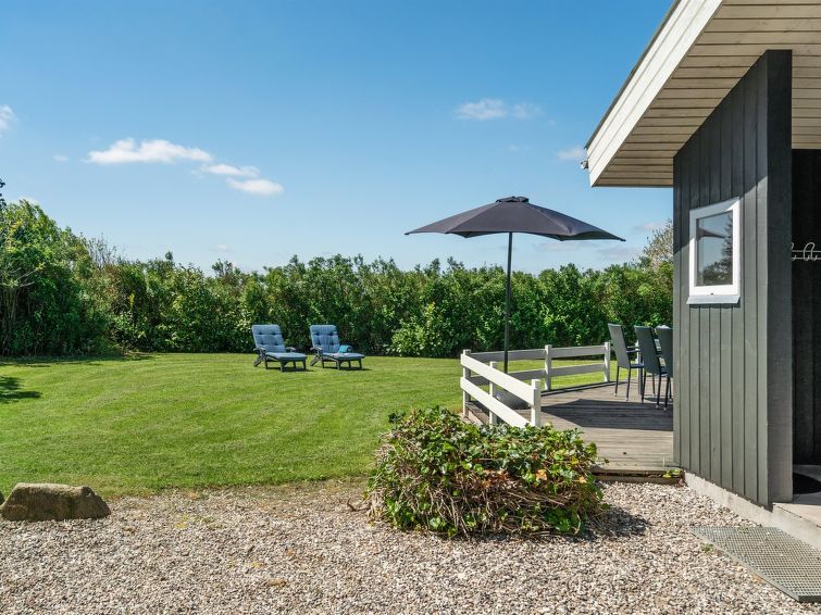 kajana-400m-from-the-sea/