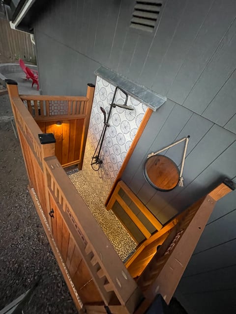 Outdoor shower • Facing to the west; afternoon sun (in the summertime) • Watch sunset from the shower and enjoy the cool night breeze as it comes in during a hot high-pressure waterfall shower • I highly recommend!
