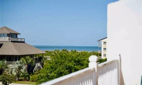 Seas the Breeze, Oceanview, sleeps 10!