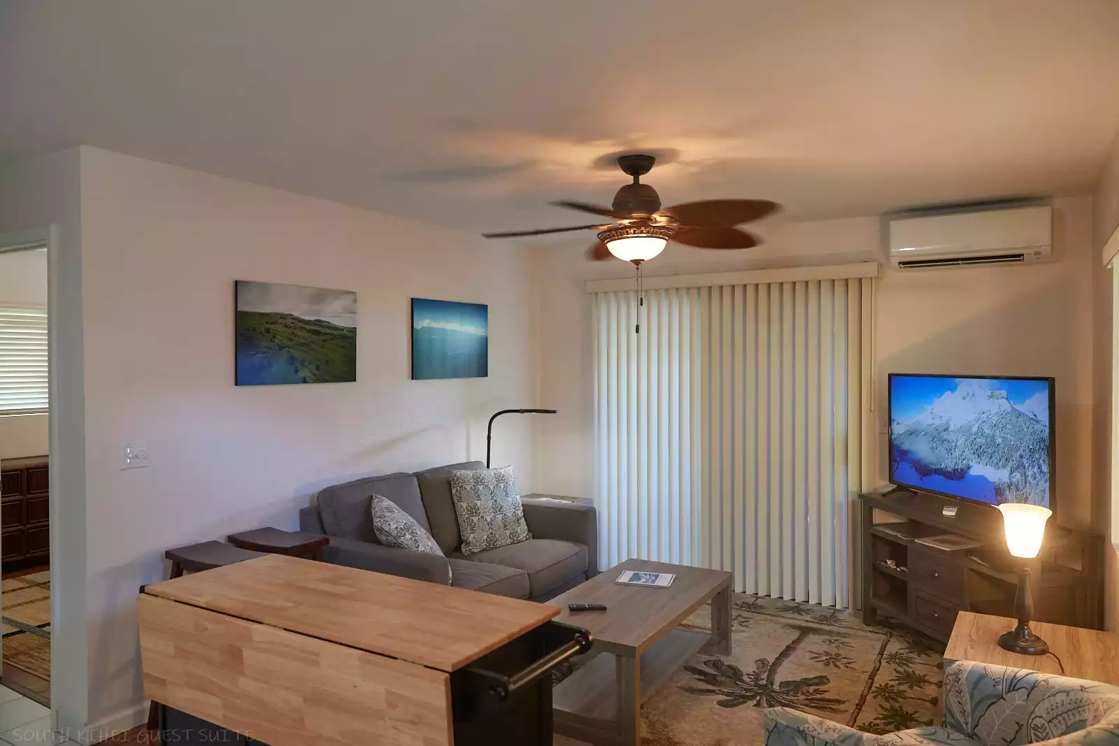 Living area view from kitchen. Living area view from kitchen. - South Kihei Guest Suite - Quiet Private Convenient - Kihei